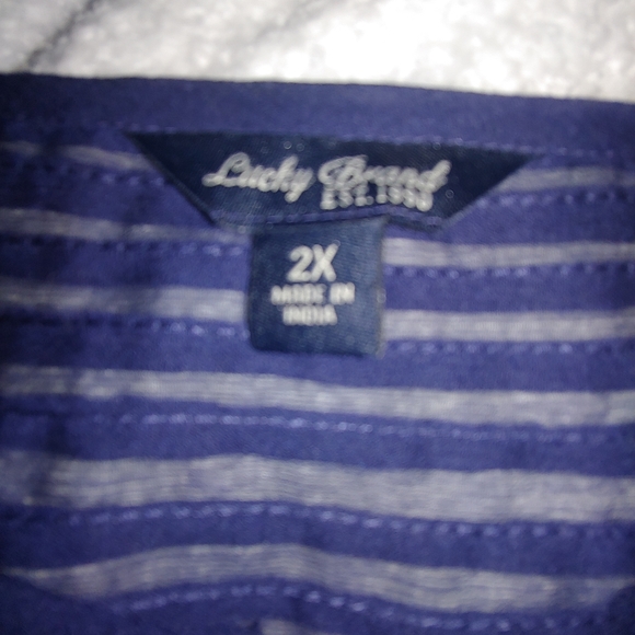 EUC Plus Size Lucky Brand Mixed Media Navy Abstract Print Blouse - Size 2X - Picture 5 of 11